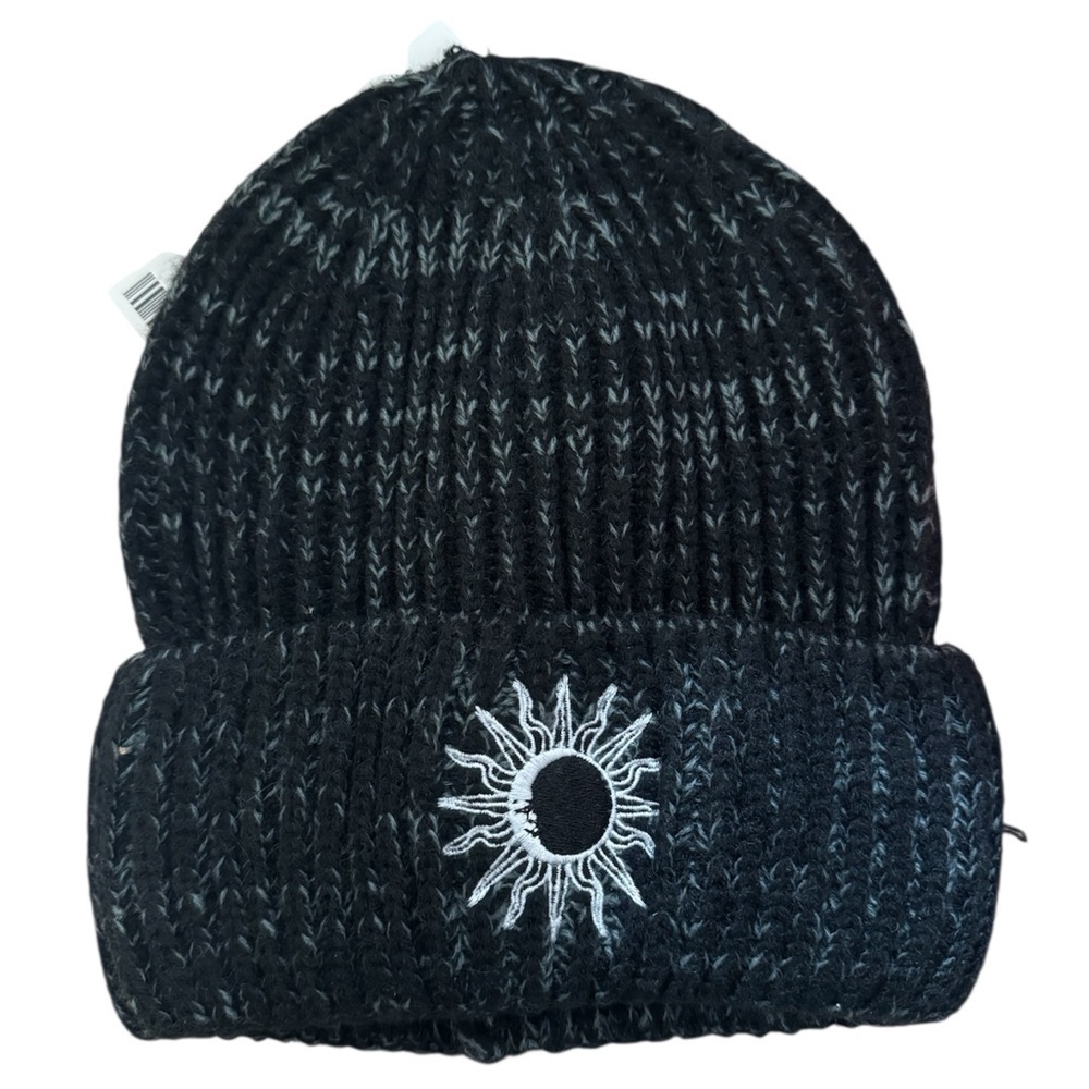 Urban Outfitters Black Knit Beanie Sun Moon Embroidered Hat NWT
